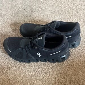 On Cloud Black Running Shoes